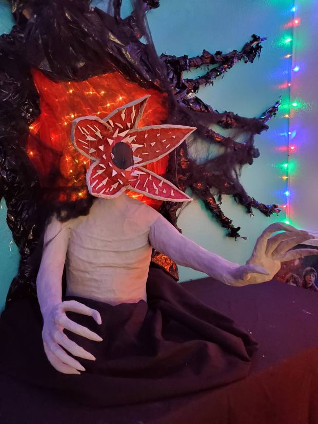 Stranger Things Party Friends Subculture Recall 22